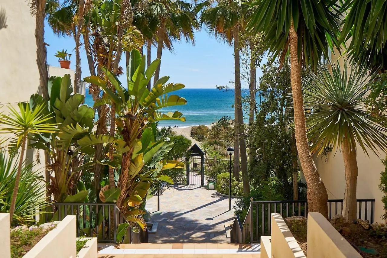 Oleholidays 525 Romana Playa Vistas Al Mar Marbella Apartment