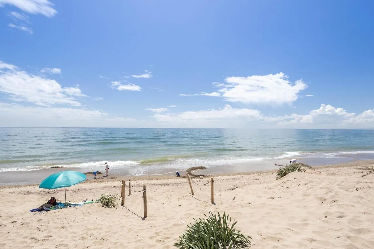 OleHolidays 525 Romana Playa vistas al mar Marbella Apartamento